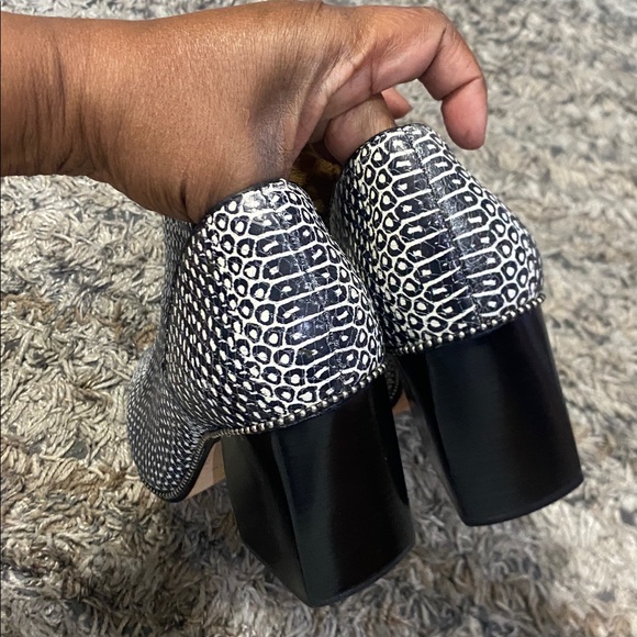 Antonio Melani Madee Ankle Boots sz 8 - Picture 5 of 9